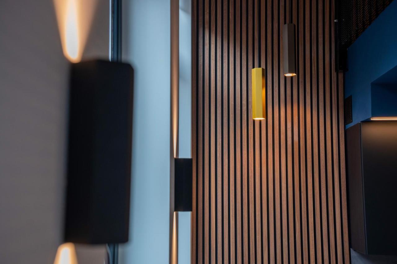 Atypique Loft Mons City Center Bagian luar foto