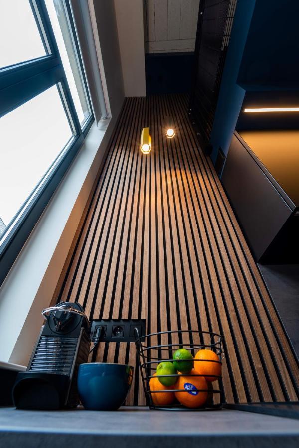Atypique Loft Mons City Center Bagian luar foto