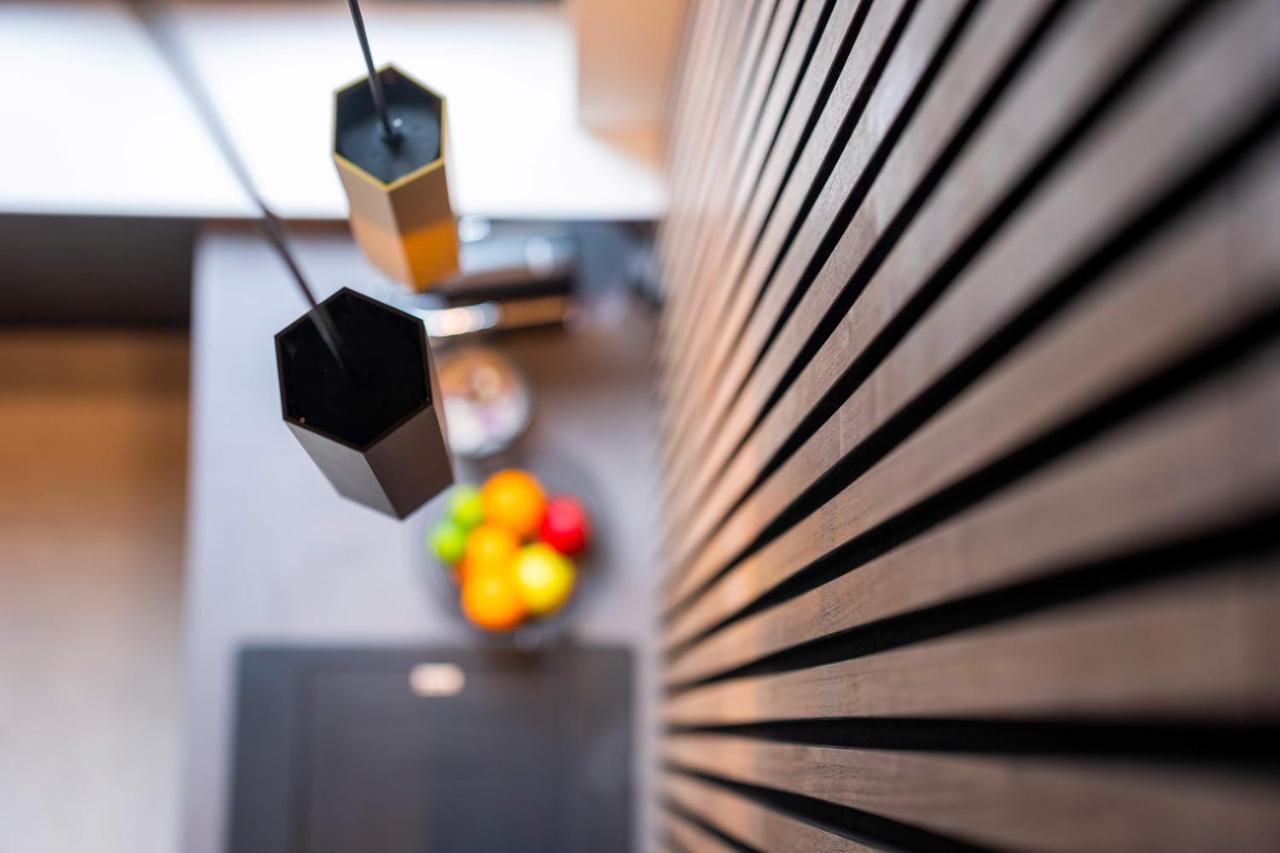 Atypique Loft Mons City Center Bagian luar foto